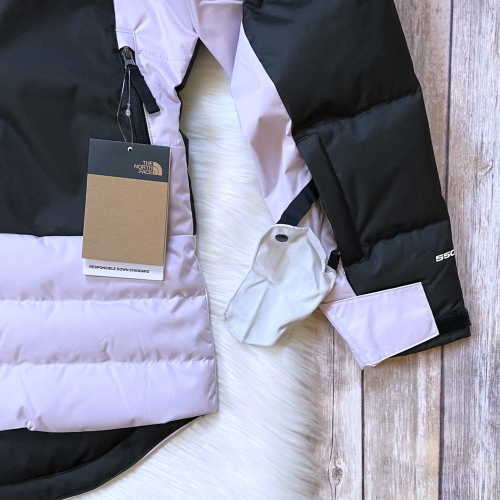 The North Face Girls’ Pallie Down Jacket In Lavender Fog - Picture 4 of 11